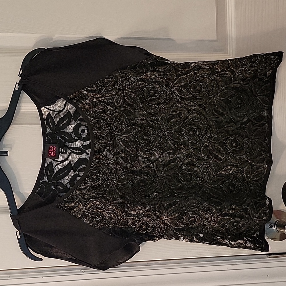 2b Bebe Black & Gold Shirt
